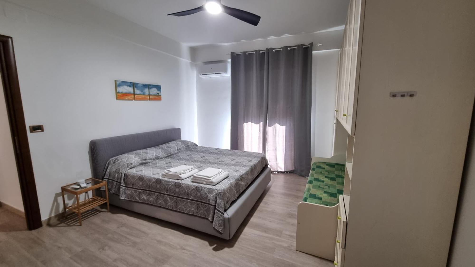Апартаменты La Casa Sul Viale Реджо-ди-Калабрия Экстерьер фото